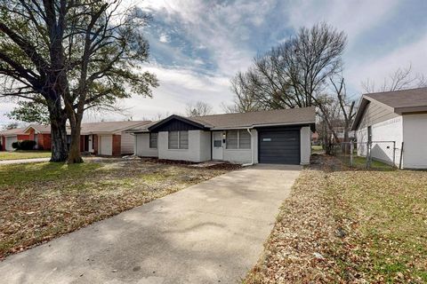 A home in Corsicana