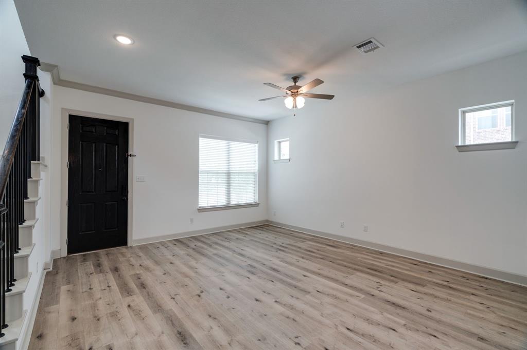 4402 Cypress Thorn Drive