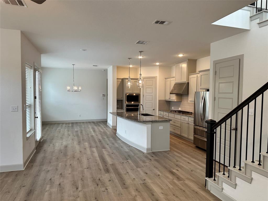 4402 Cypress Thorn Drive