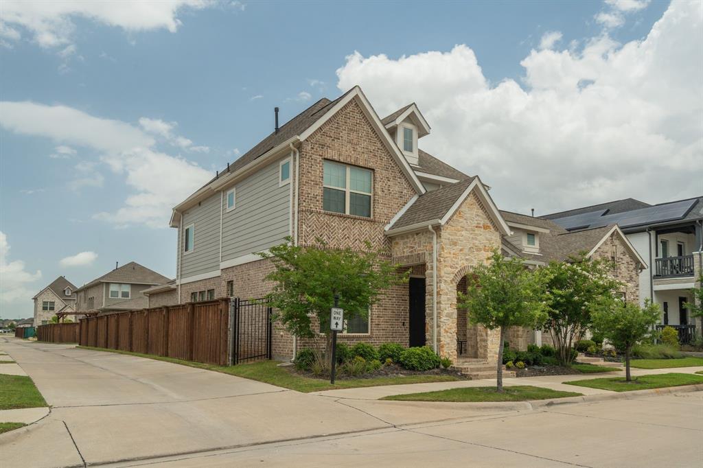 4402 Cypress Thorn Drive