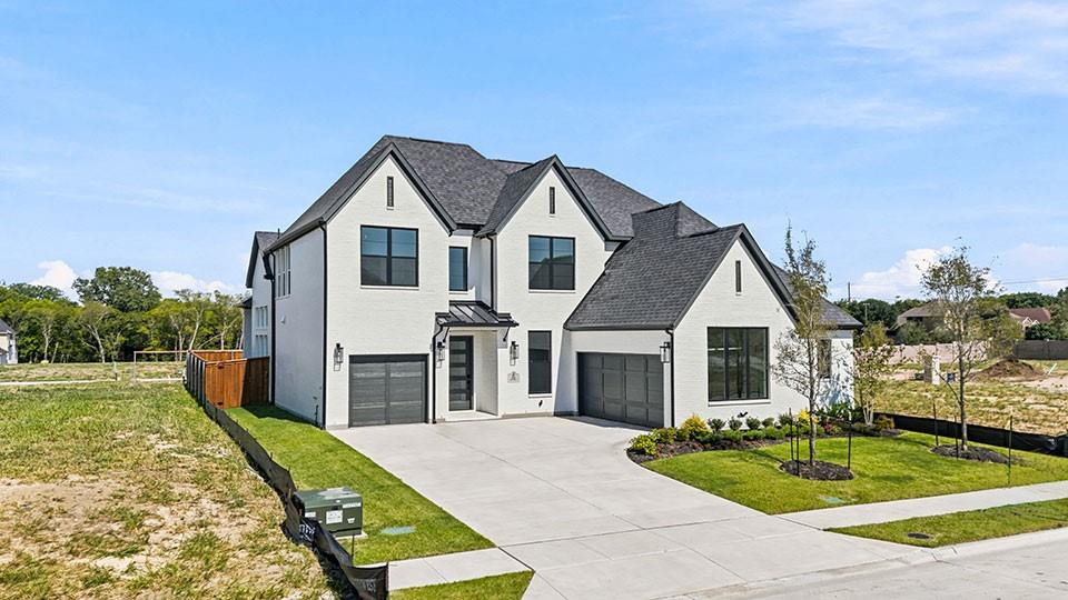 204 Hunters Glen Way
