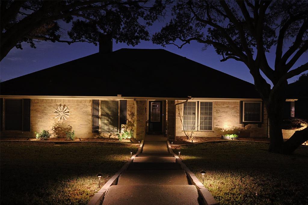 4004 Bosque Drive