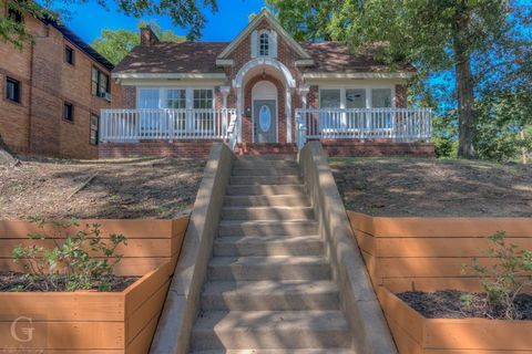 A home in Shreveport