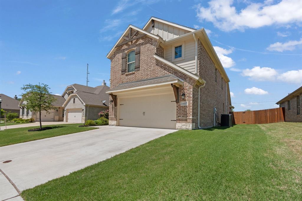 1605 Stanchion Way