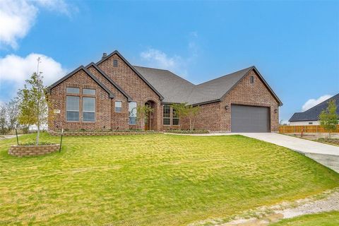 2515 Dartford Drive Crowley TX 76036