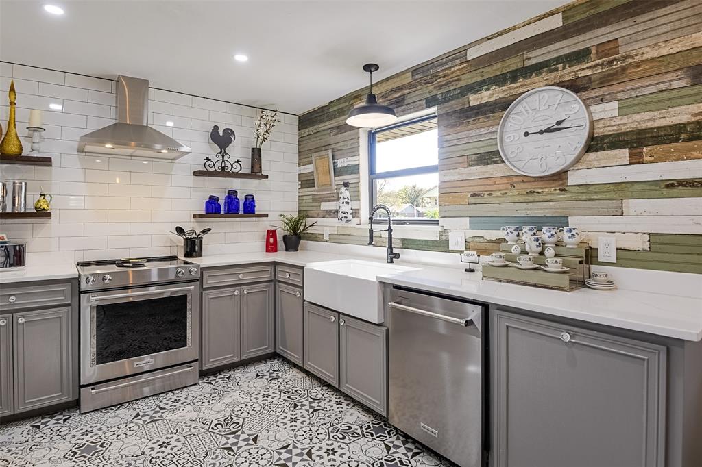 4109 Newport Bay Court