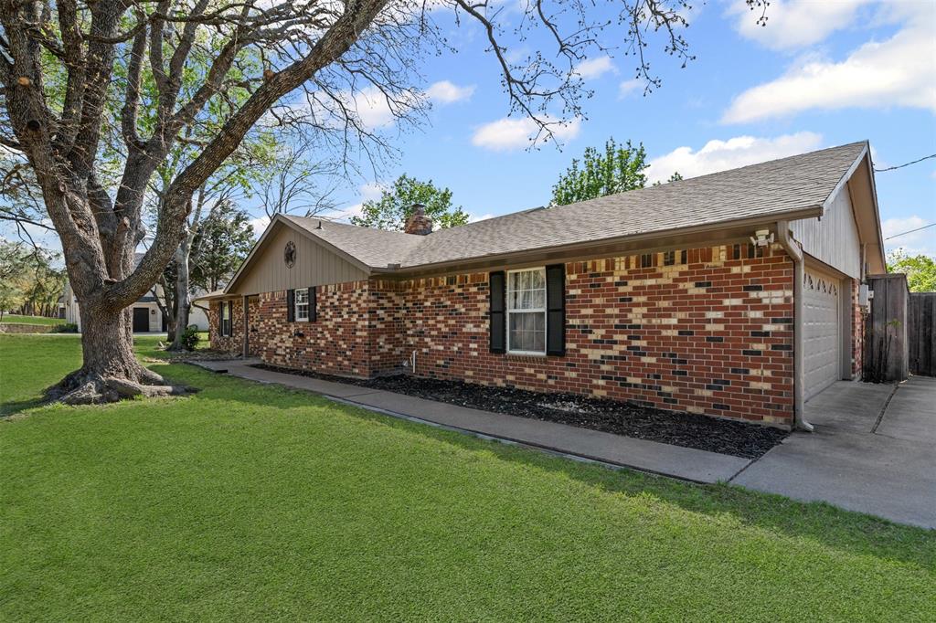 1101 Hillside Drive