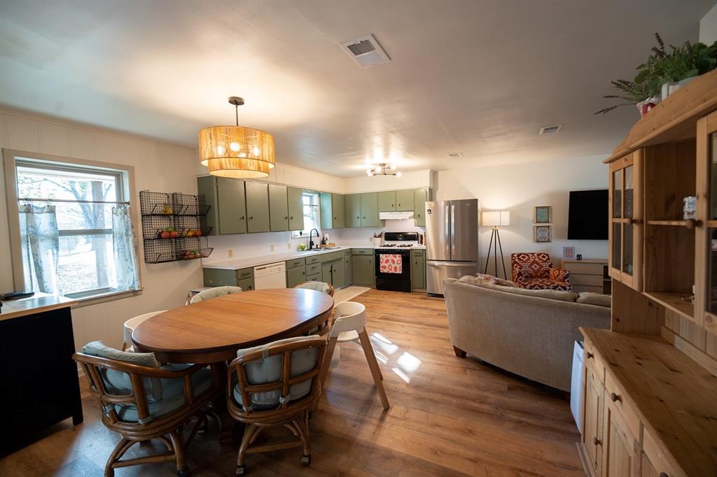 Love Betts - Residential