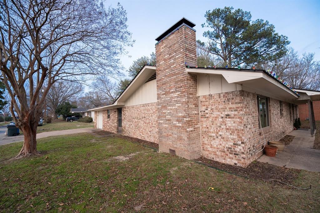 Love Betts - Residential