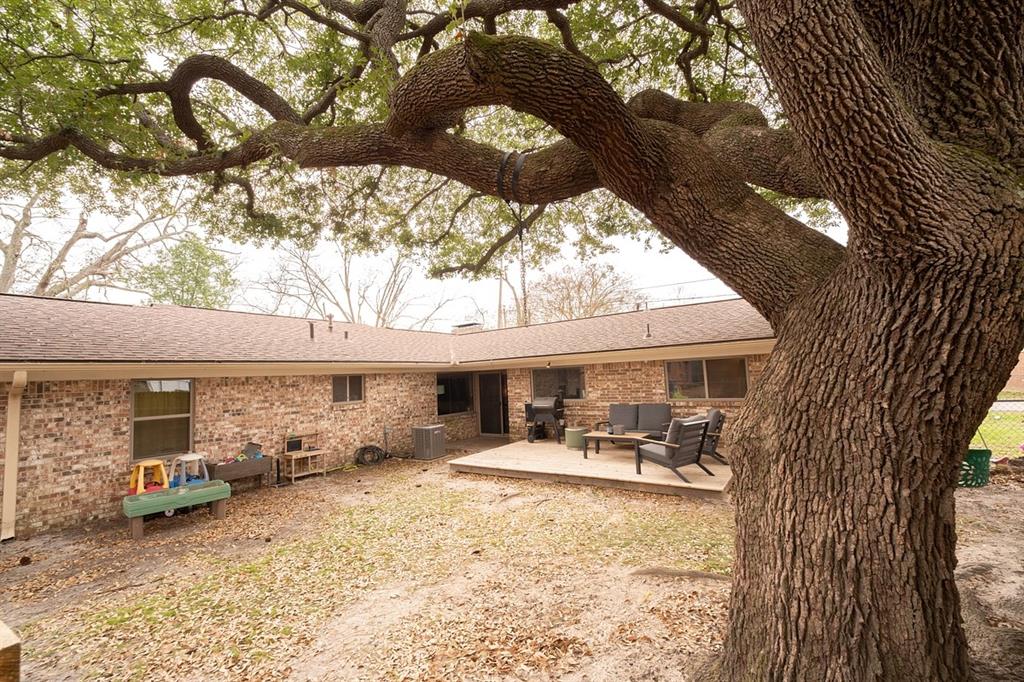 Love Betts - Residential