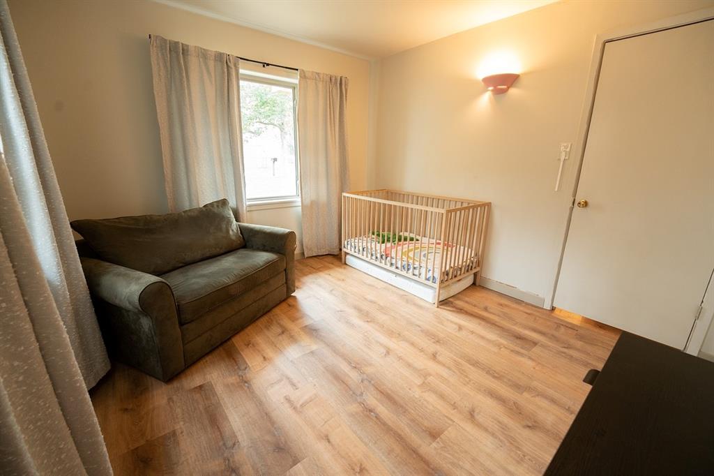 Love Betts - Residential