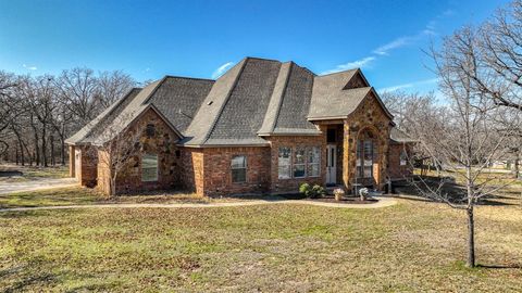 216 S Natural Springs Lane Azle TX 76020