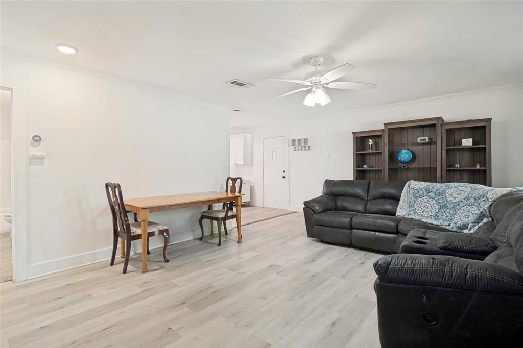 2506 Johnson Circle