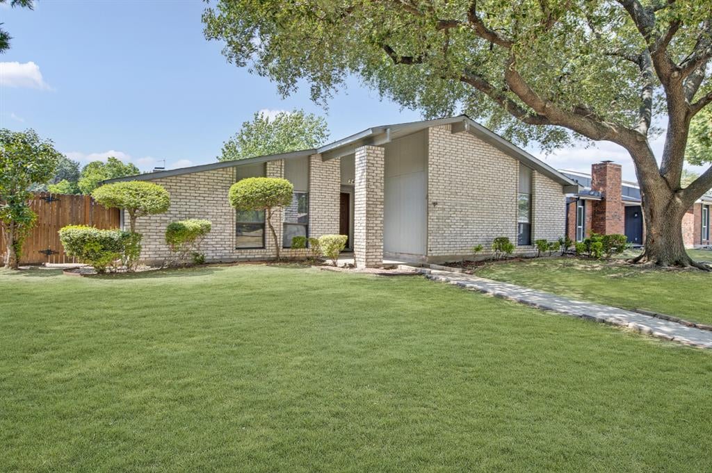 247 Woodhurst Drive