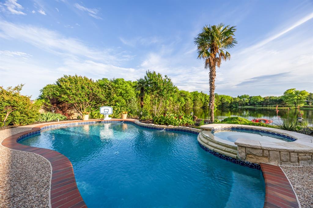 604 Willow Springs Drive