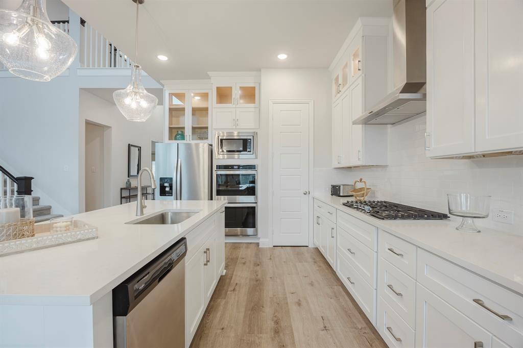 3216 Creek Meadow Drive
