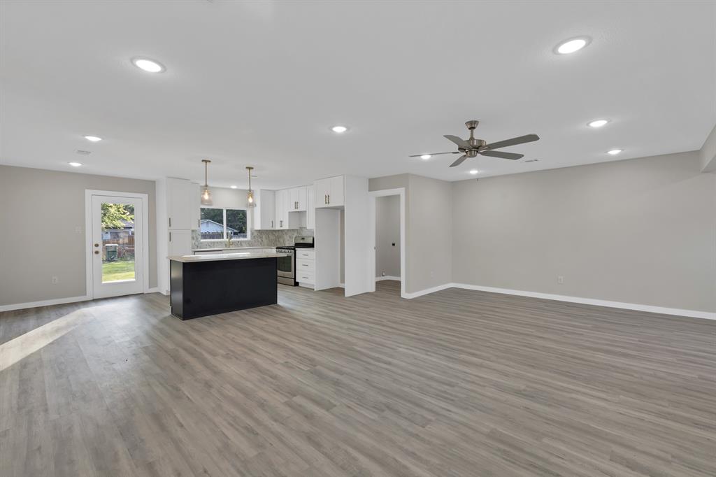 1921 Delmar Drive