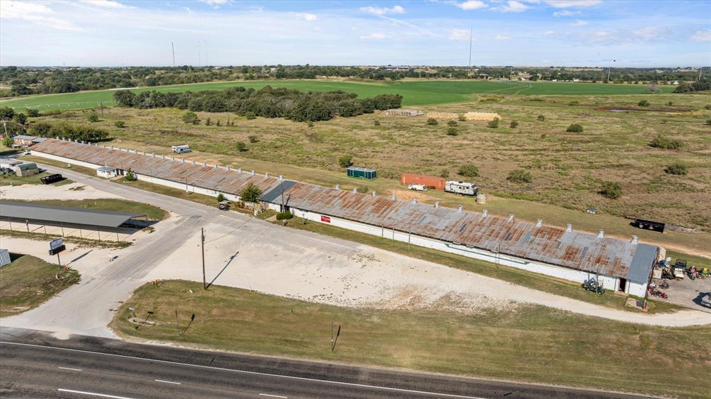 FRY BARLETT - Commercial Sale