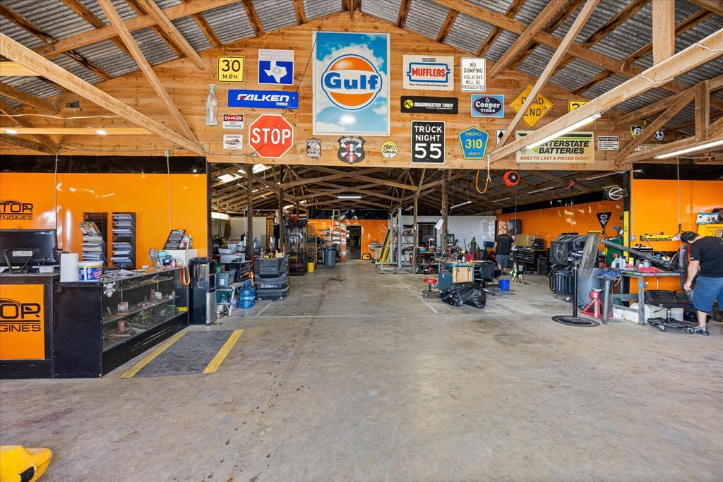 FRY BARLETT - Commercial Sale