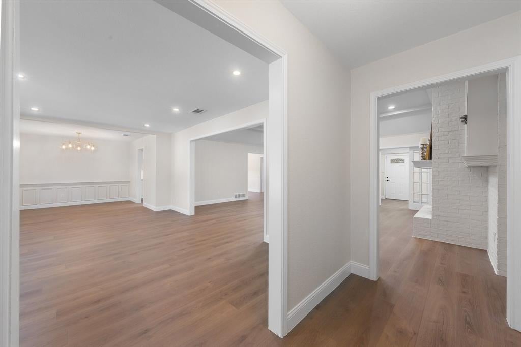 2844 Hurstview Drive