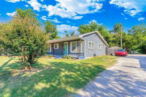 A home in Cleburne