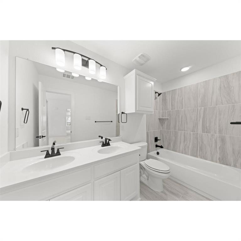 The Villages of Hurricane Creek - Residential