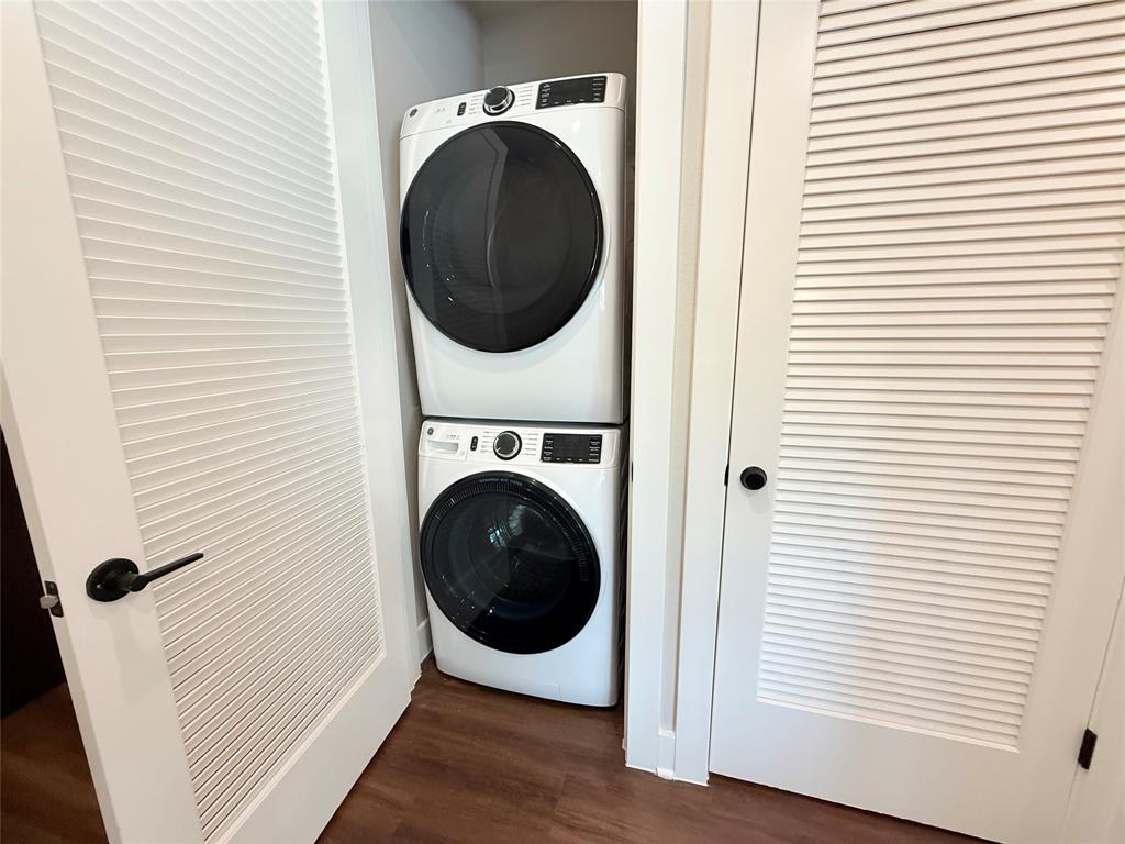 CARLISLE & HALL - Residential Lease