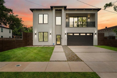 Photo of 3210 Herbert ST, Dallas, TX 75212 (MLS # 21417781)