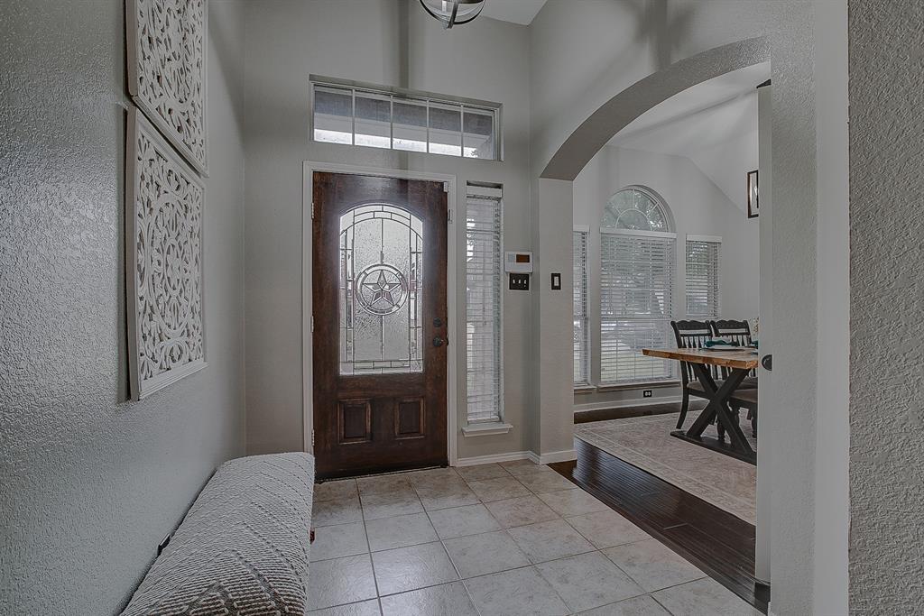 7906 Vista Creek Lane