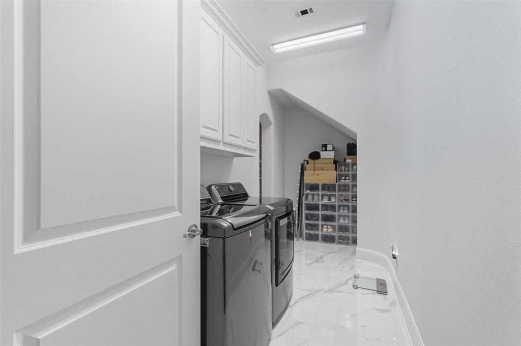 Cambridge Gate - Residential