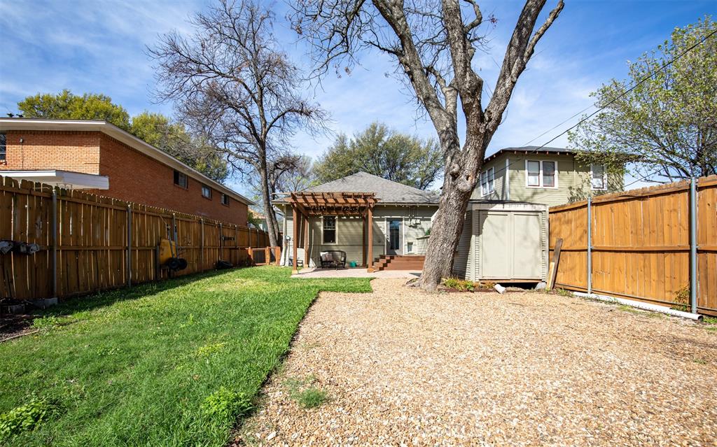 Winnetka Heights - Residential