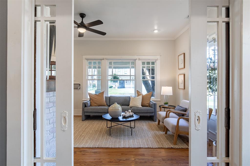 Winnetka Heights - Residential