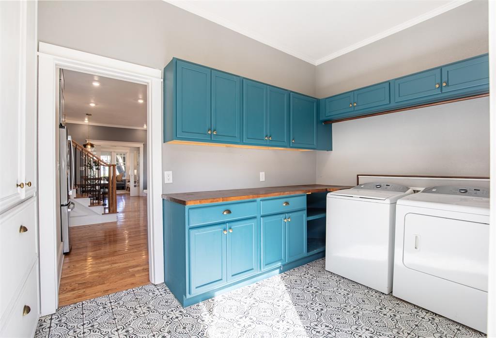 Winnetka Heights - Residential