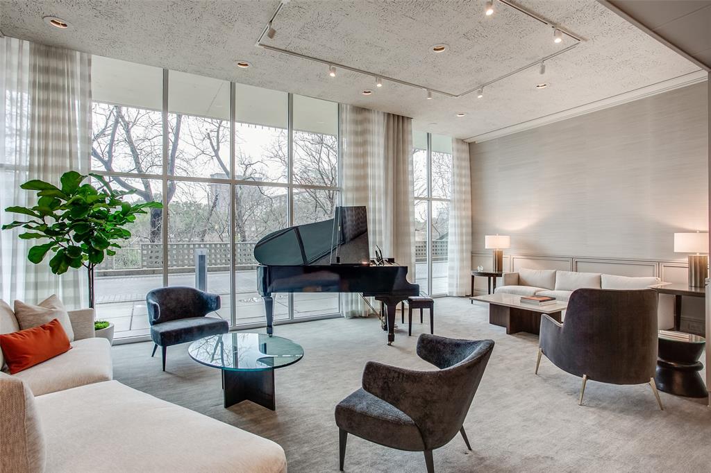 Park Towers - Residential