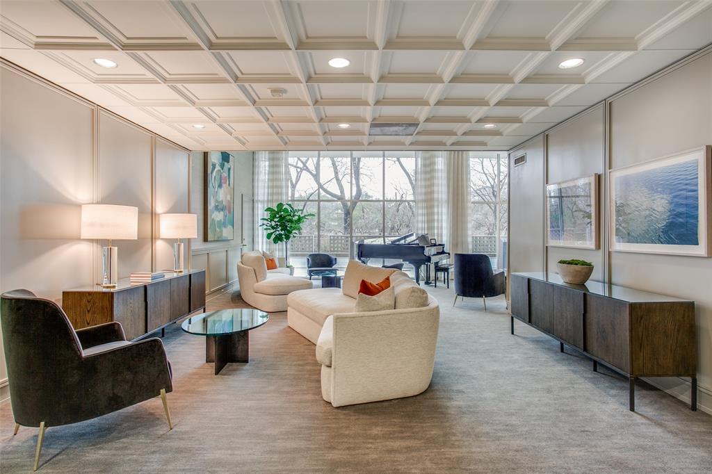 Park Towers - Residential