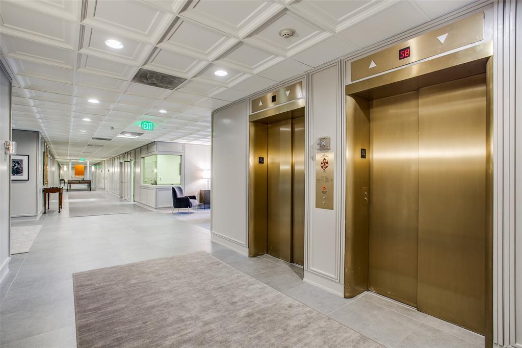 Park Towers - Residential