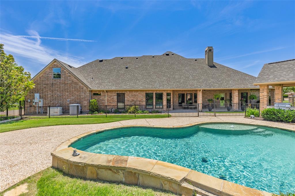 499 Savannah Hill Lane