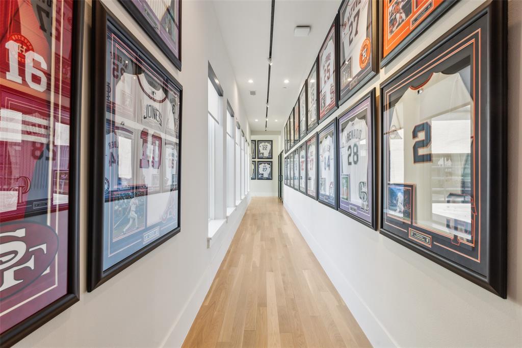 Hidden Creeks Pointe - Residential