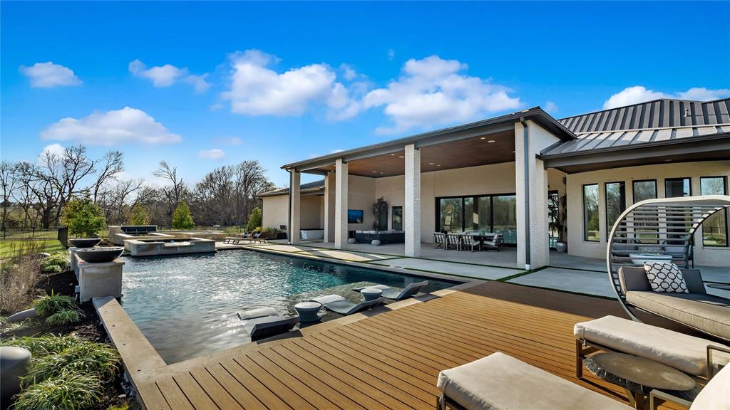 Hidden Creeks Pointe - Residential