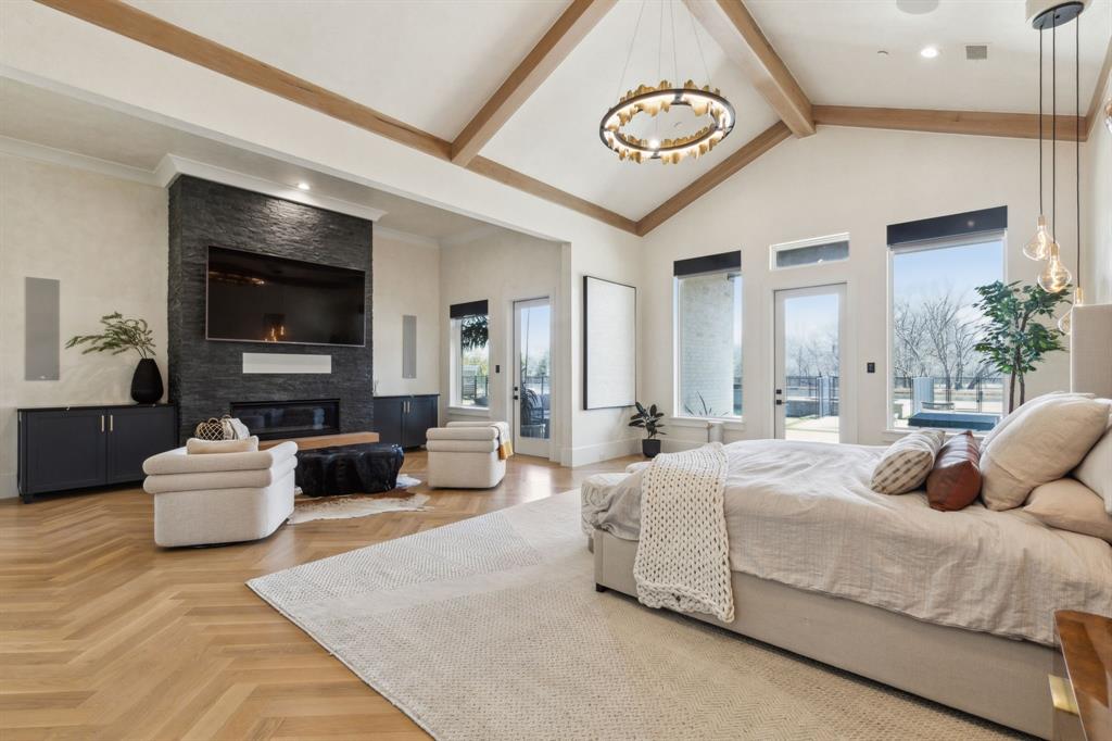 Hidden Creeks Pointe - Residential