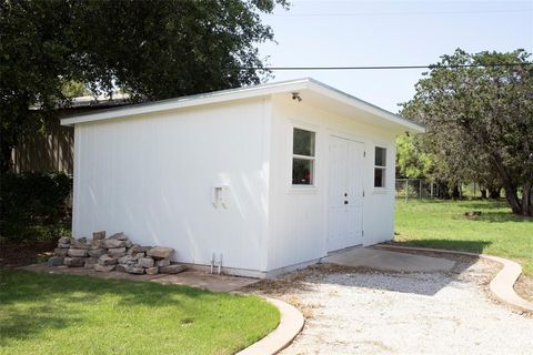 A home in Possum Kingdom Lake