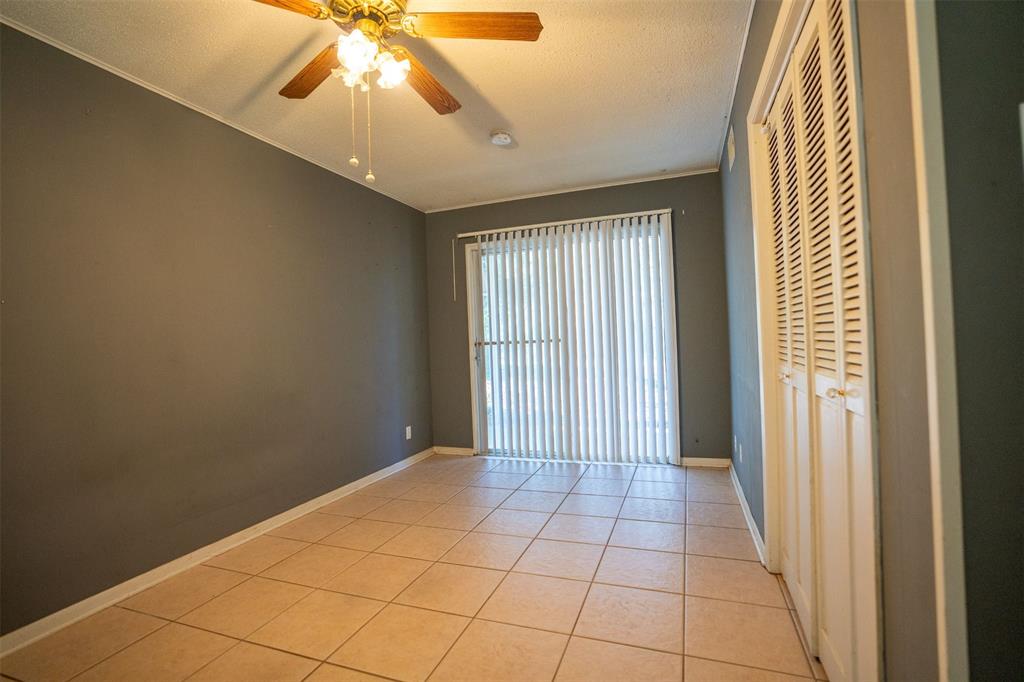 A329 S M FULTON SUR - Residential