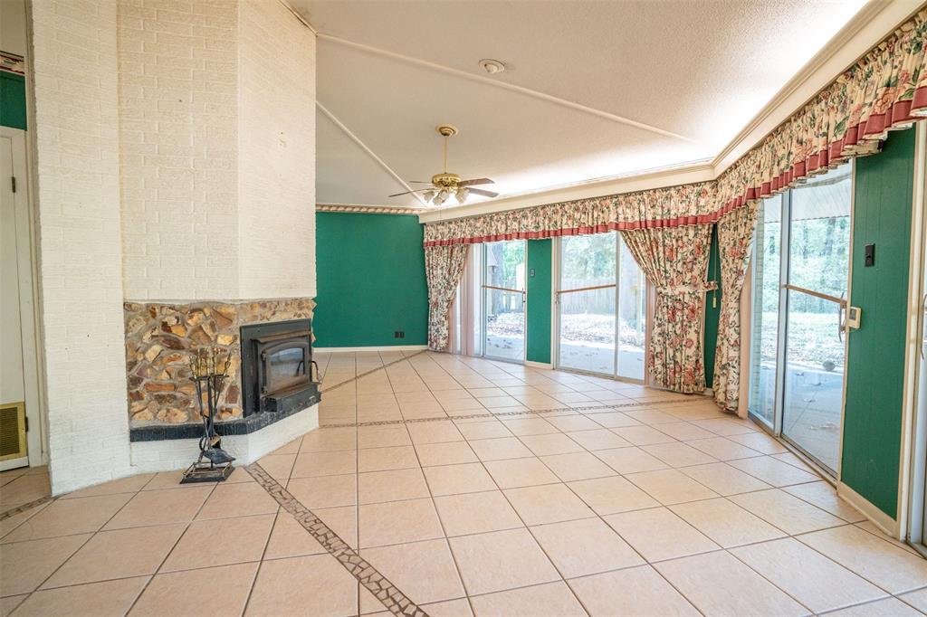 A329 S M FULTON SUR - Residential