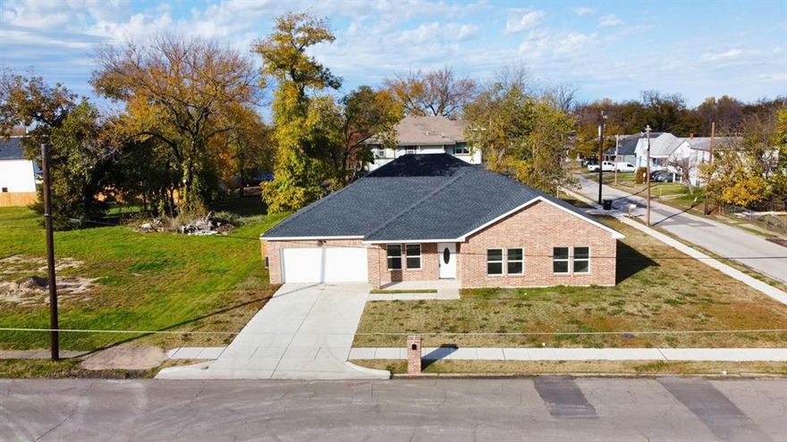 Move-in-ready. Make this beautiful house your home sweet home! 3 spacious bedrooms, 2 full bathrooms and 2 car garage. Granite counter tops, custom built cabinets, tile and carpet flooring, wood fence with metal post. Sod front and back.