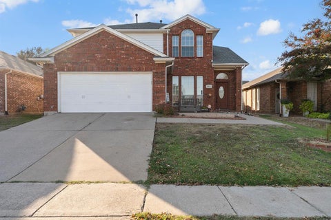 Photo of 5921 Ash Flat Drive, Fort Worth, TX 76131 (MLS # 21341341)
