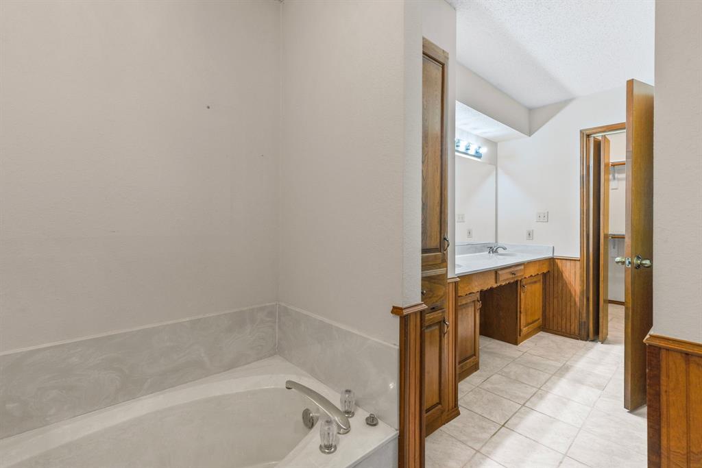 Valley Creek Country Estates - Residential