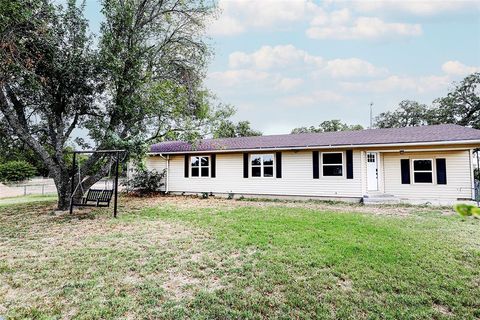 1941 State Highway 59 S Bowie TX 76230