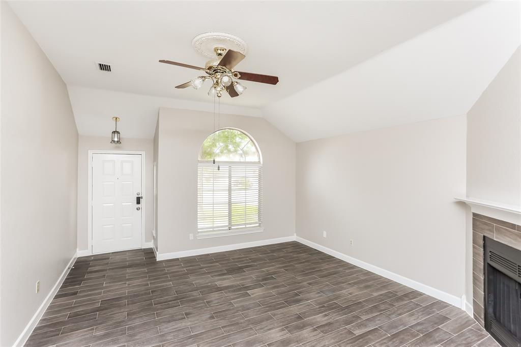 Walingford Village 01 Rep - Residential Lease