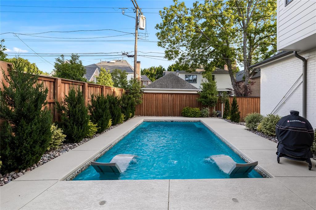 Caruth Hills 07 - Residential