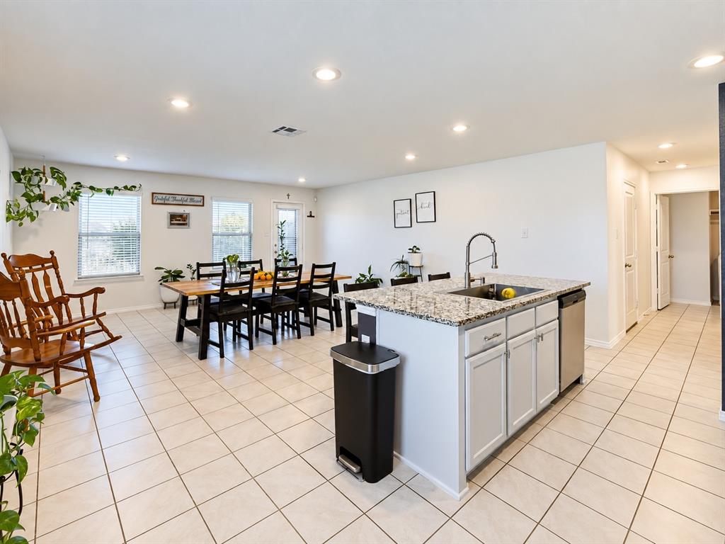 513 Clearlake Drive
